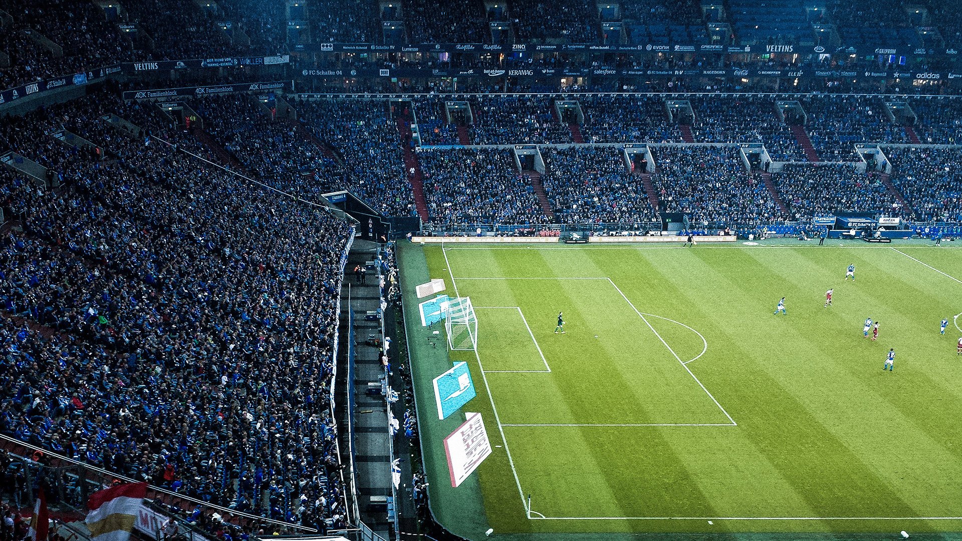 斯洛特赢球不被认可,VAR判罚引热议,斯特罗赛程